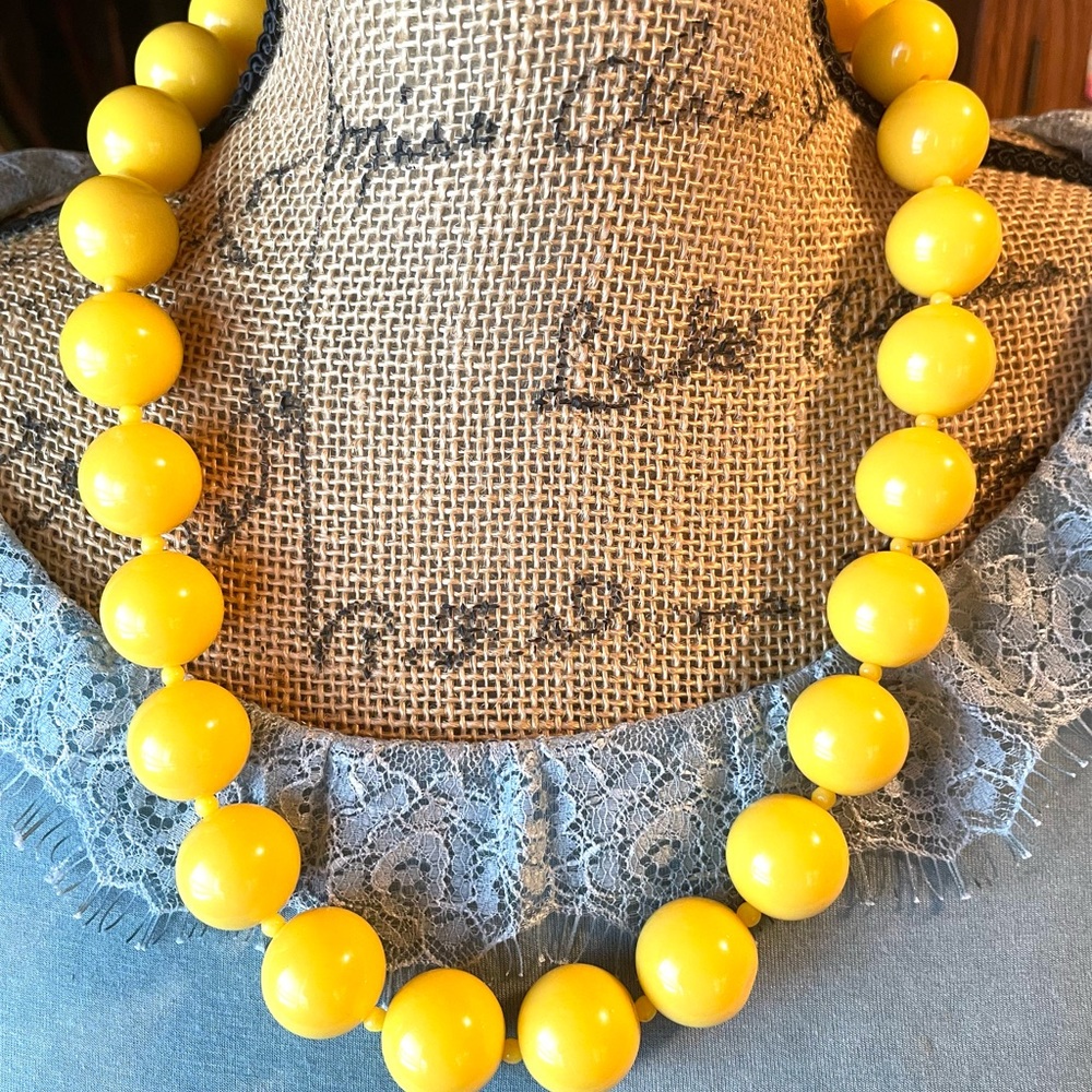 💛New large chunky bead yellow